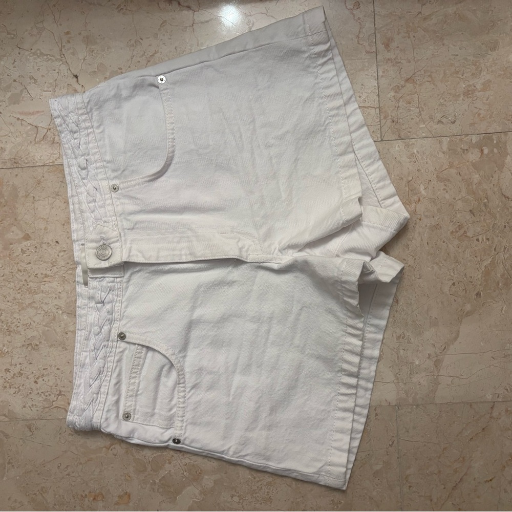 FRAME women’s braid-trimmed denim shorts